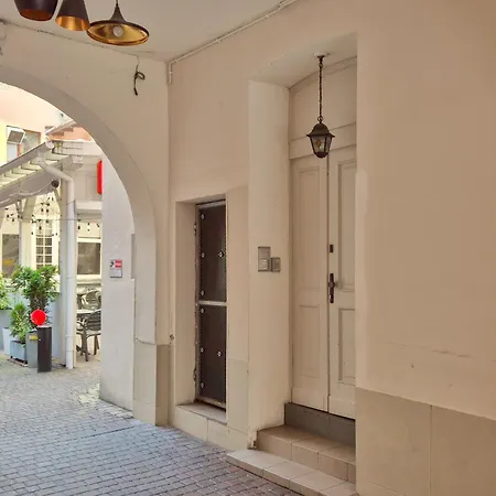 Apartment Sweet Old Town By Kramm *
