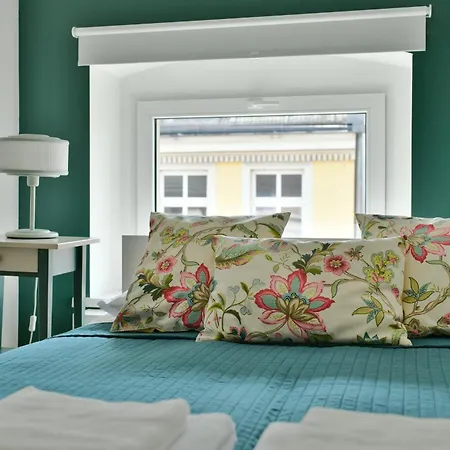 Sweet Old Town By Kramm Apartment *